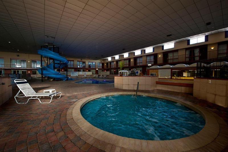 Grand Texan Hotel And Convention Center Мидланд Екстериор снимка